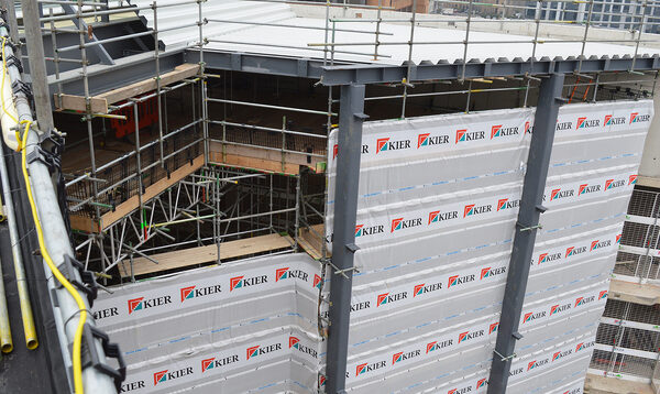large scaffolding contractor